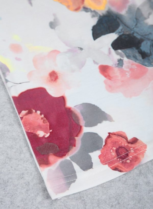 Lake Watercolor Floral Print Short Sleeve Top